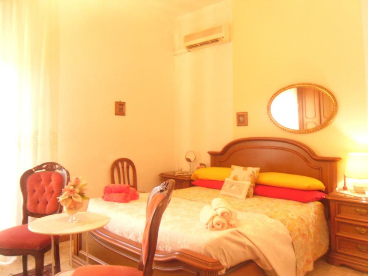 Amabile Guesthouse Milis Exterior foto